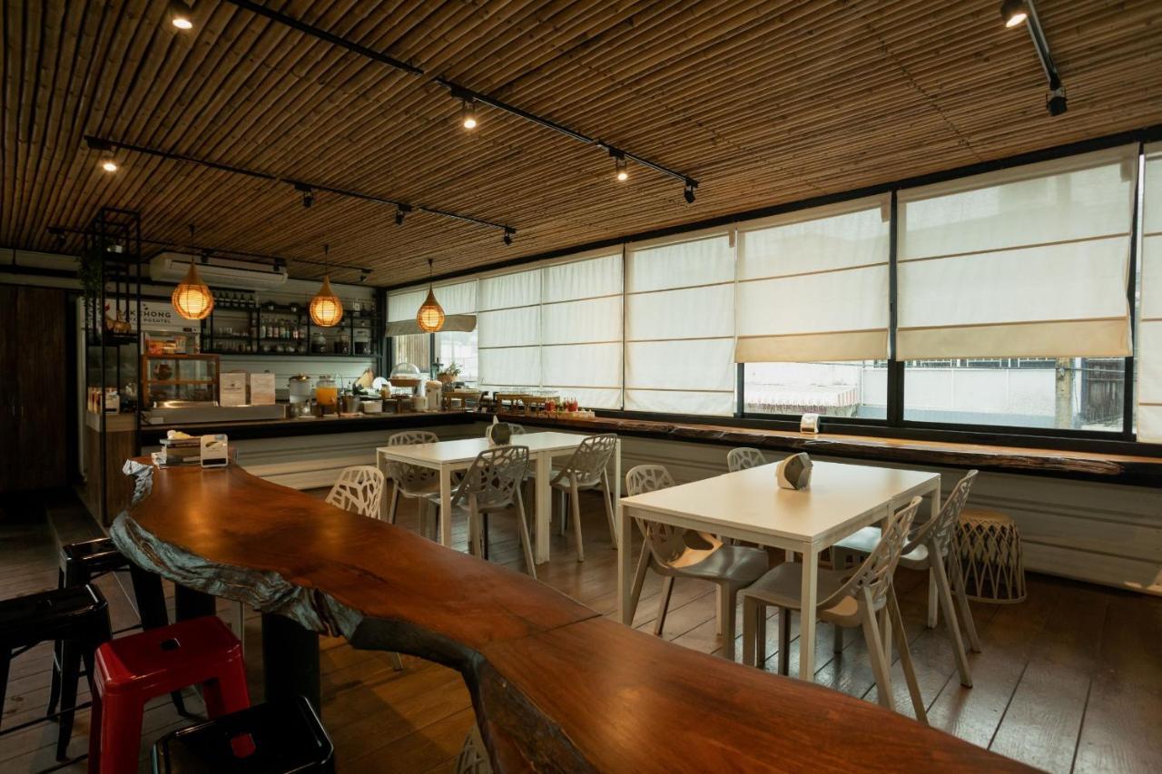 Pakchong Center Poshtel Hotell Eksteriør bilde