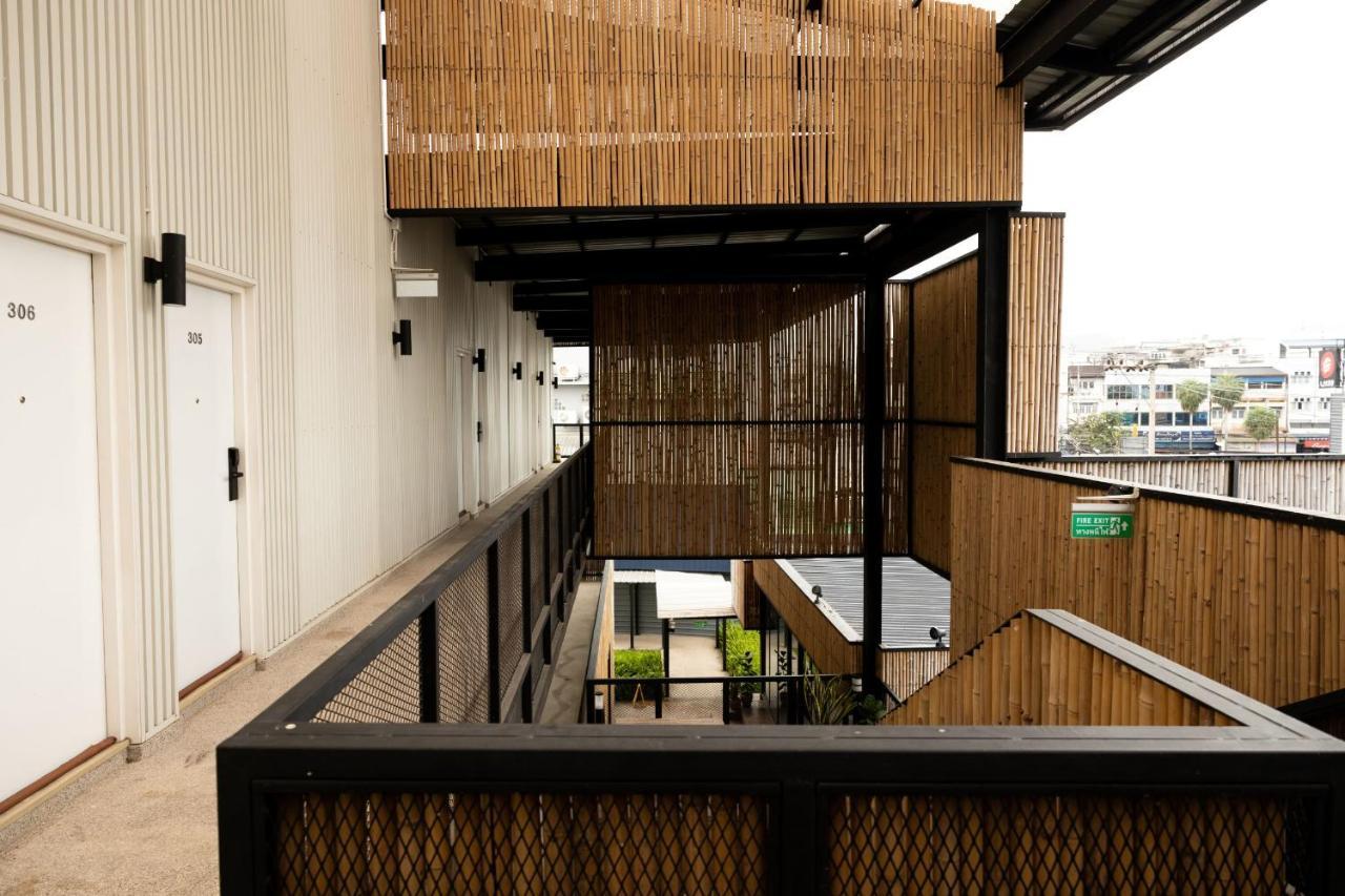Pakchong Center Poshtel Hotell Eksteriør bilde