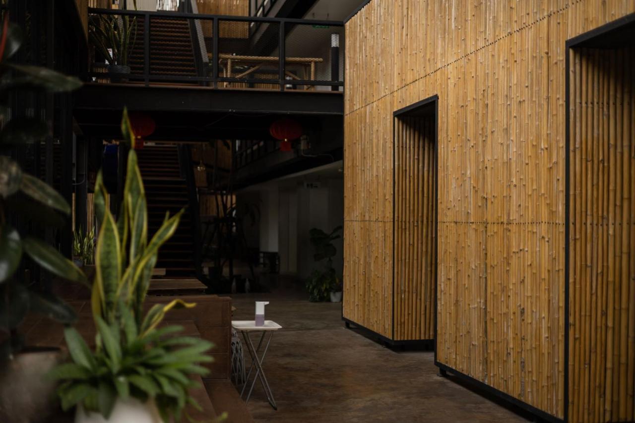 Pakchong Center Poshtel Hotell Eksteriør bilde