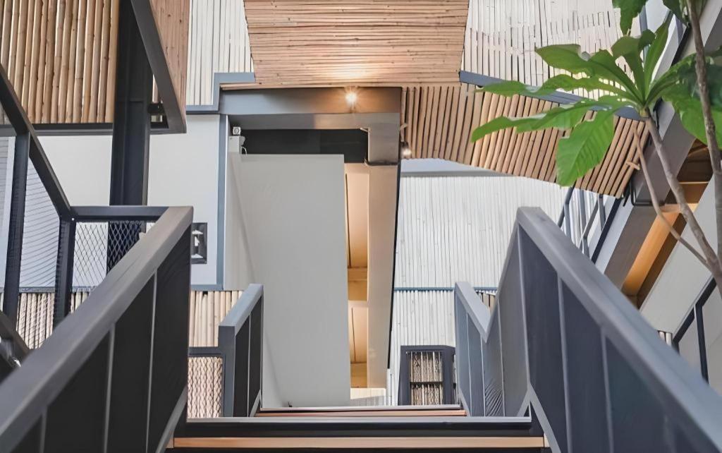 Pakchong Center Poshtel Hotell Eksteriør bilde